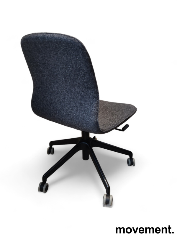 Solgt!Kontorstol / konferansestol på hjul - 2 / 4