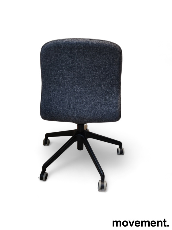 Solgt!Kontorstol / konferansestol på hjul - 3 / 4