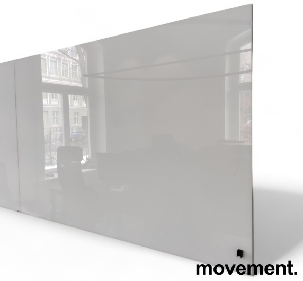 Solgt!Whiteboard i hvitt glass fra - 1 / 2
