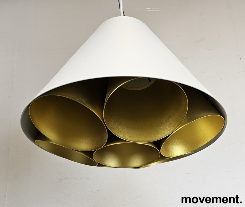 Taklampe / pendellampe i hvit / - 1 / 5