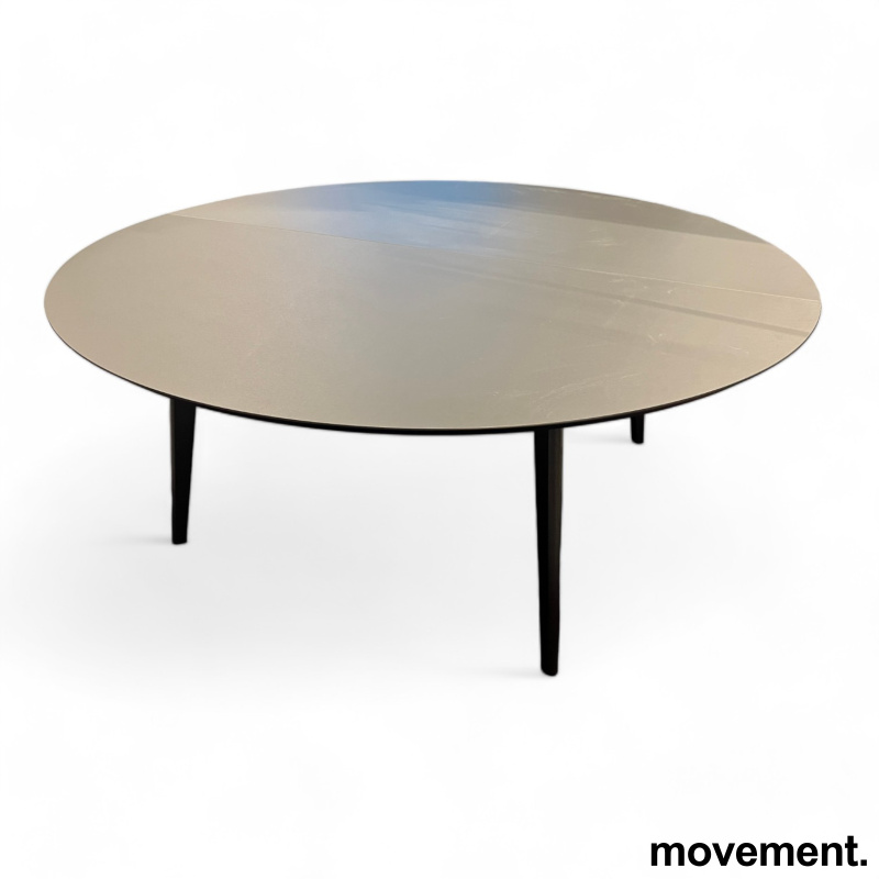 Solgt!Rundt møtebord i sort linoleum / - 1 / 2