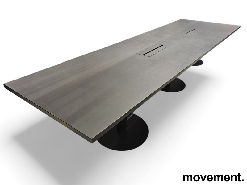 Trapesformet møtebord i sort - 2 / 3