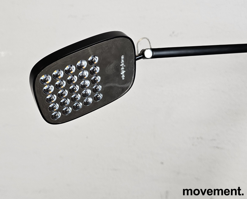 Solgt!Led stålampe / leselampe i sort fra - 3 / 3