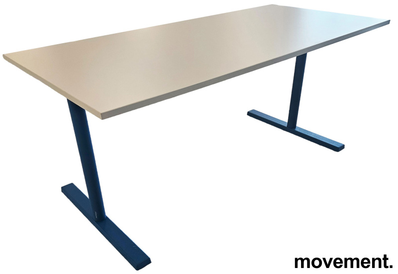 Solgt!Kantinebord fra Pedrali, 180x70cm,
