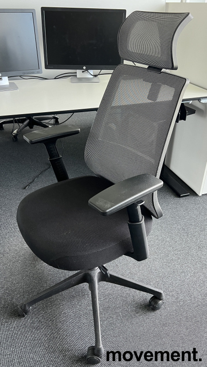 Solgt!Kontorstol i sort stoff / mesh, - 1 / 2