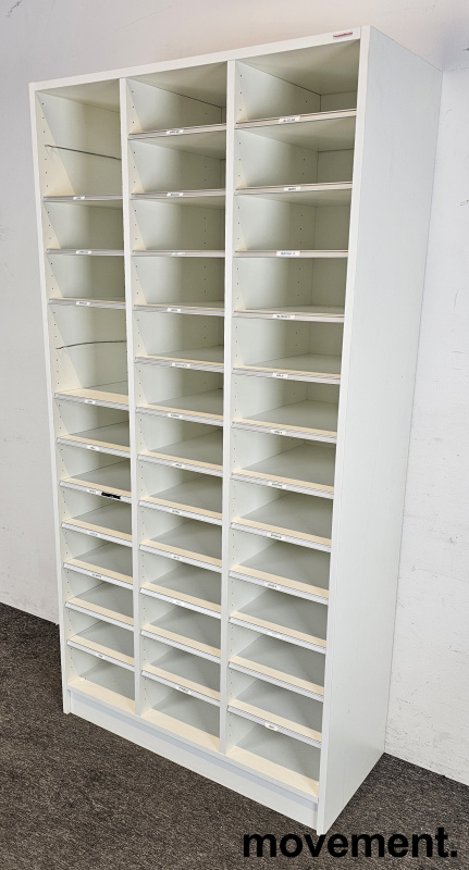 Solgt!Posthylle i hvitt, 39 rom, 92cm - 3 / 3