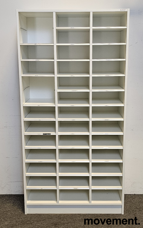 Solgt!Posthylle i hvitt, 39 rom, 92cm - 2 / 3