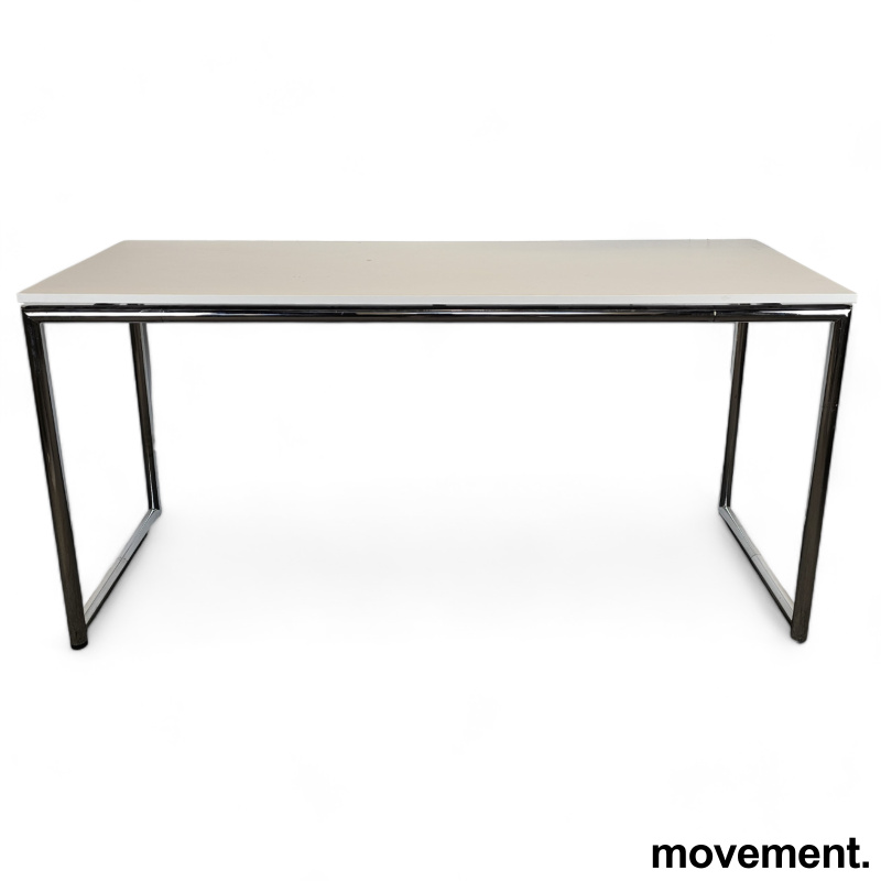 Ståbord / loungebord fra FourDesign - 1 / 3