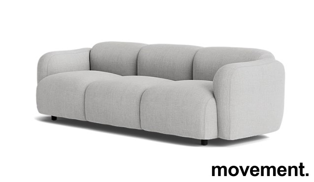 Solgt!3-seter sofa i lyst grått stoff fra - 2 / 3