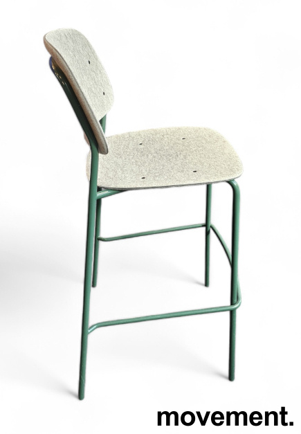 Solgt!Barstol fra De Vorm, Hale Pet Felt - 3 / 4