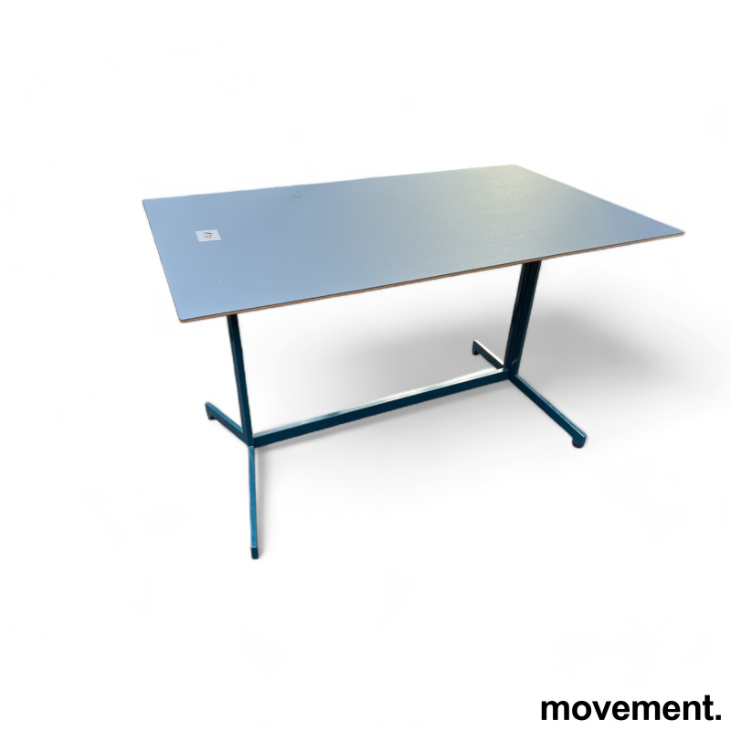Kantinebord / kafebord i mørk blå - 1 / 2