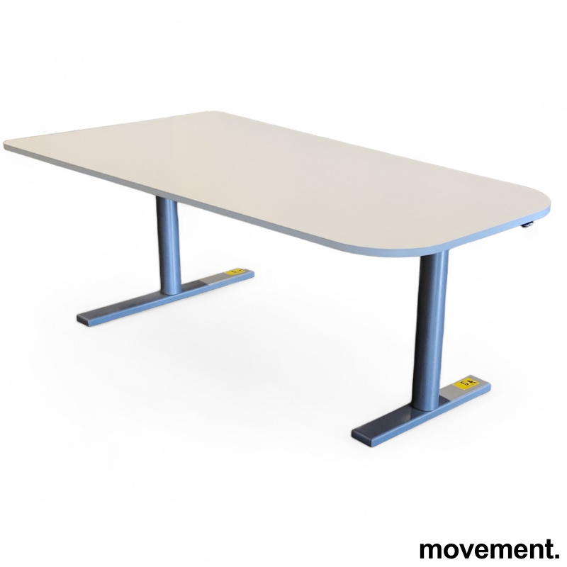 Trapesformet møtebord i hvitt, - 2 / 3