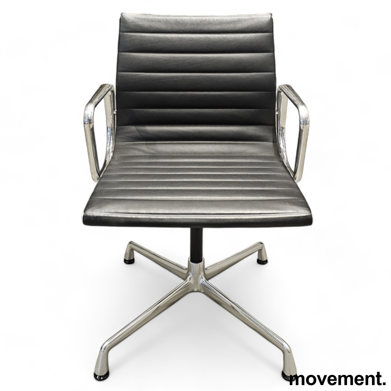 Solgt!Charles & Ray Eames EA108 - 2 / 3