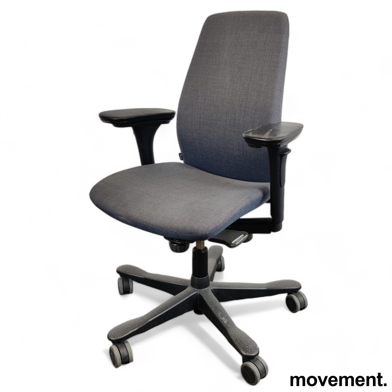 Solgt!Kontorstol: Kinnarps 5000-serie i - 1 / 3
