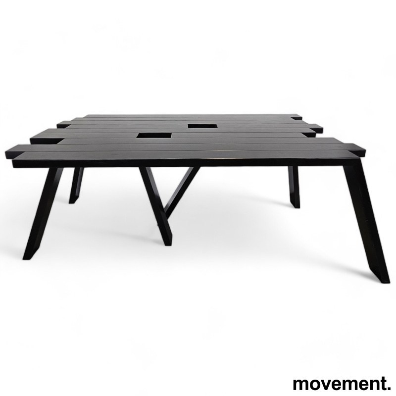 Sittebenk og bord / spisebord med - 3 / 6
