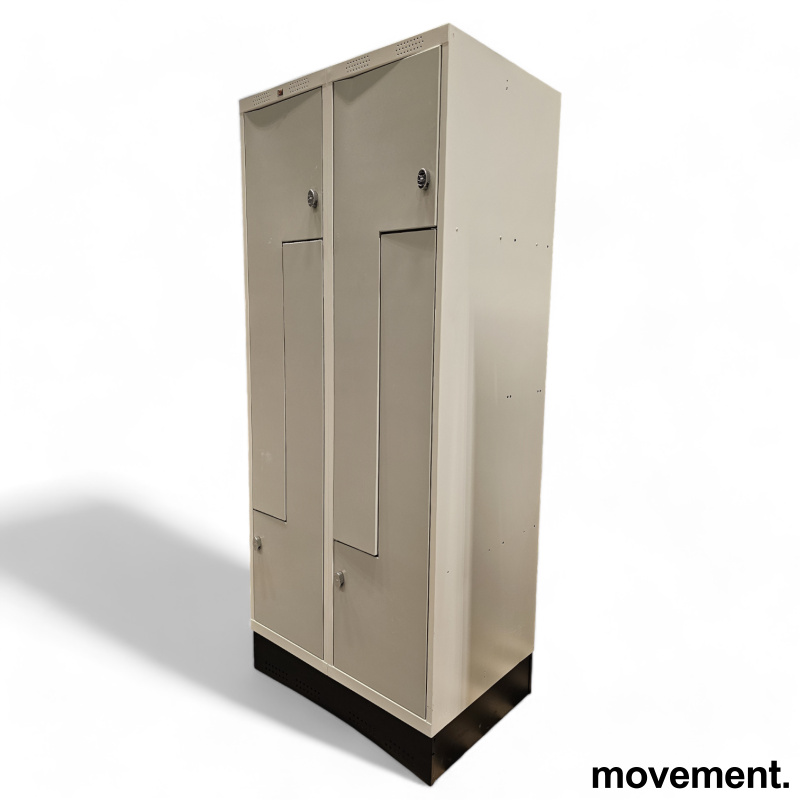 Solgt!Garderobeskap i grått metall, 4 - 2 / 3