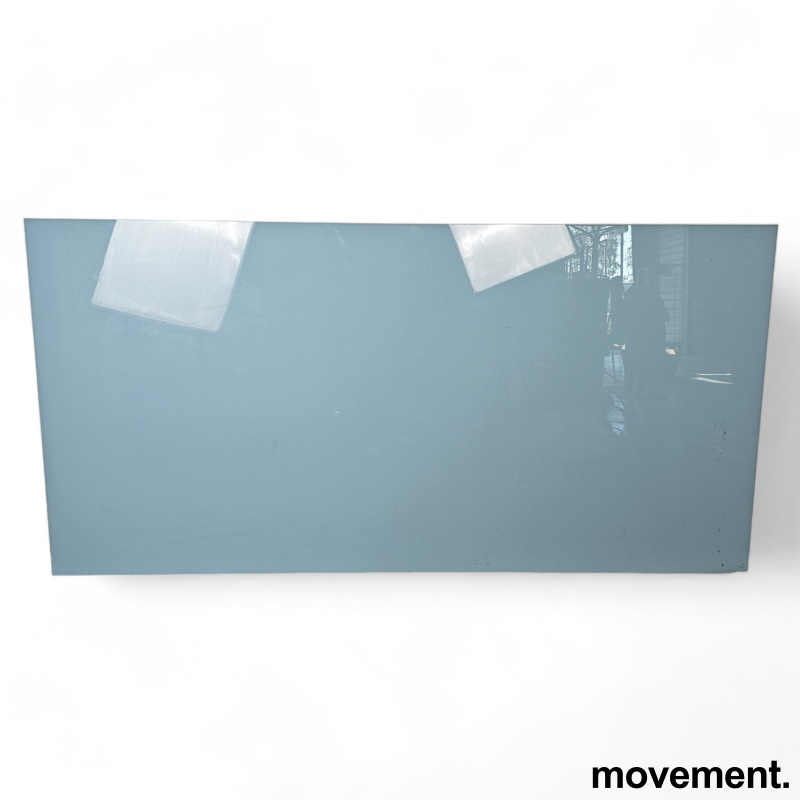 Solgt!Whiteboard i blått glass fra - 1 / 2