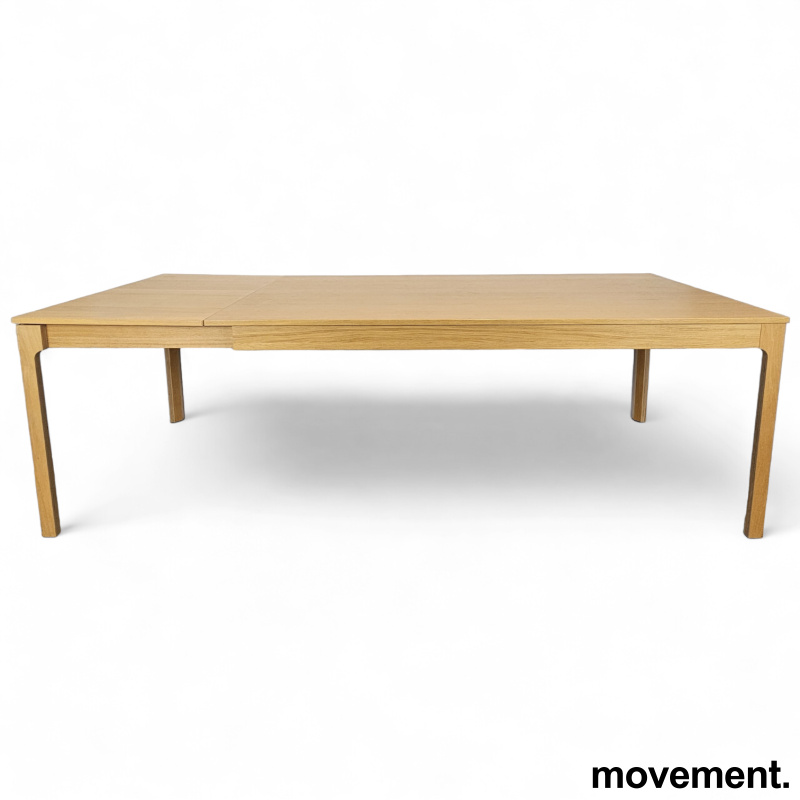 Solgt!IKEA Ekedalen spisebord / møtebord - 1 / 5