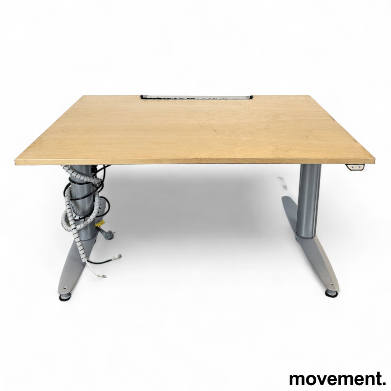 Skrivebord med elektrisk hevsenk - 1 / 3