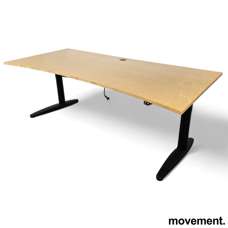 Skrivebord med elektrisk hevsenk - 2 / 3