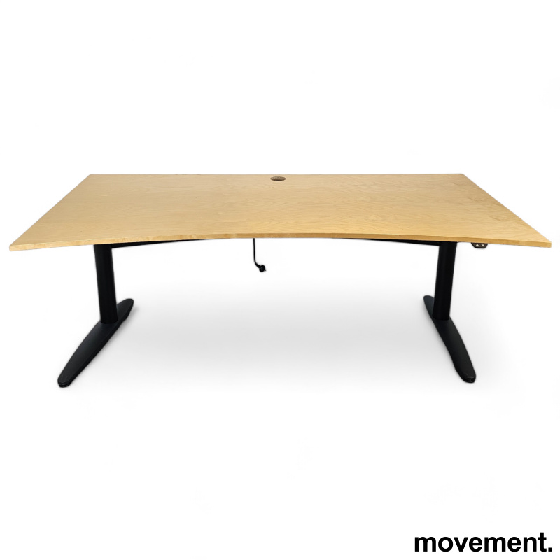 Skrivebord med elektrisk hevsenk - 1 / 3