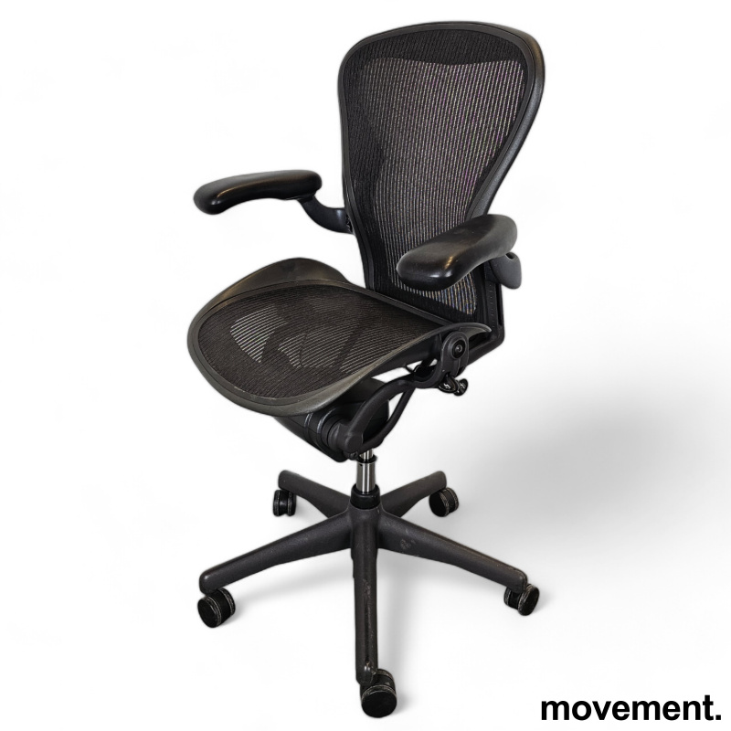 Solgt!Kontorstol: Herman Miller Aeron i - 1 / 3
