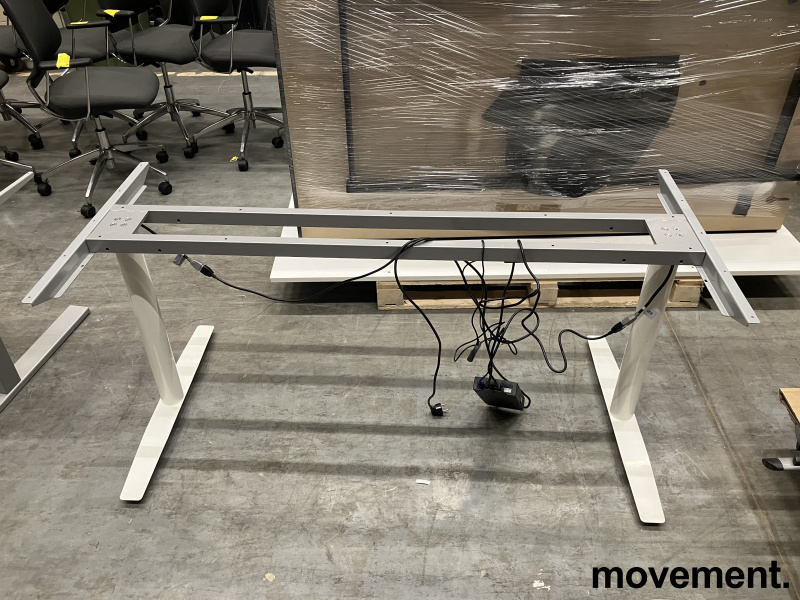 Understell for skrivebord med - 1 / 3