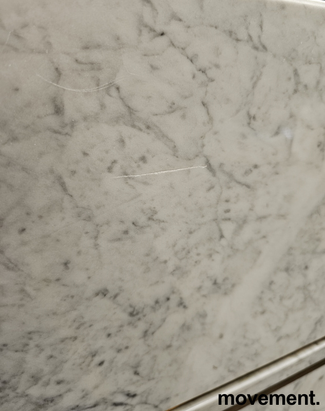 Solgt!Resepsjon i hvit Carrara marmor, - 7 / 8