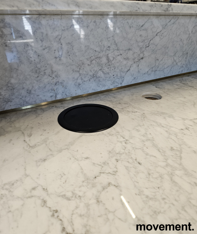 Solgt!Resepsjon i hvit Carrara marmor, - 5 / 8