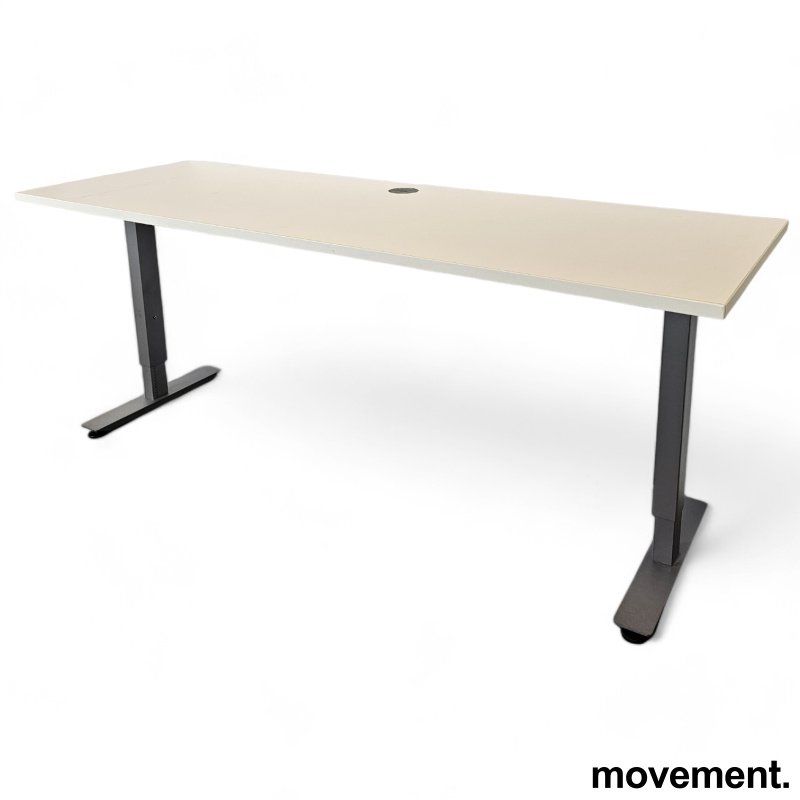Skrivebord / arbeidsbord i hvit / - 2 / 2