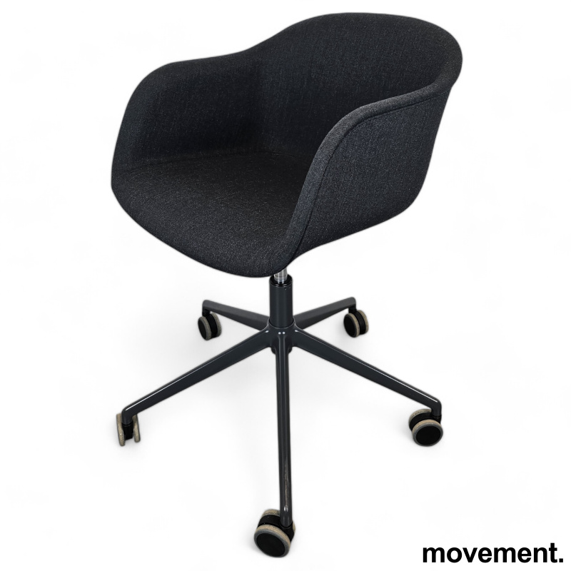 Solgt!Muuto Fiber chair i Remix/ Kvadrat - 1 / 3