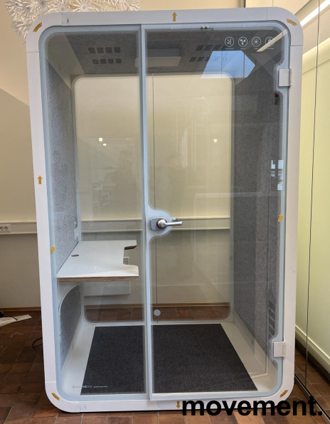 Solgt!Lydisolert telefonkiosk i glass / - 2 / 3