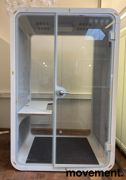 Solgt!Lydisolert telefonkiosk i glass / - 1 / 3