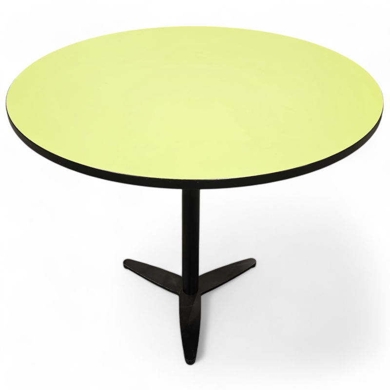 Rundt kantinebord / spisebord fra