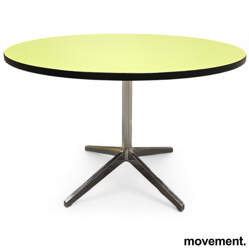 Solgt!Rundt kantinebord / spisebord fra - 1 / 2