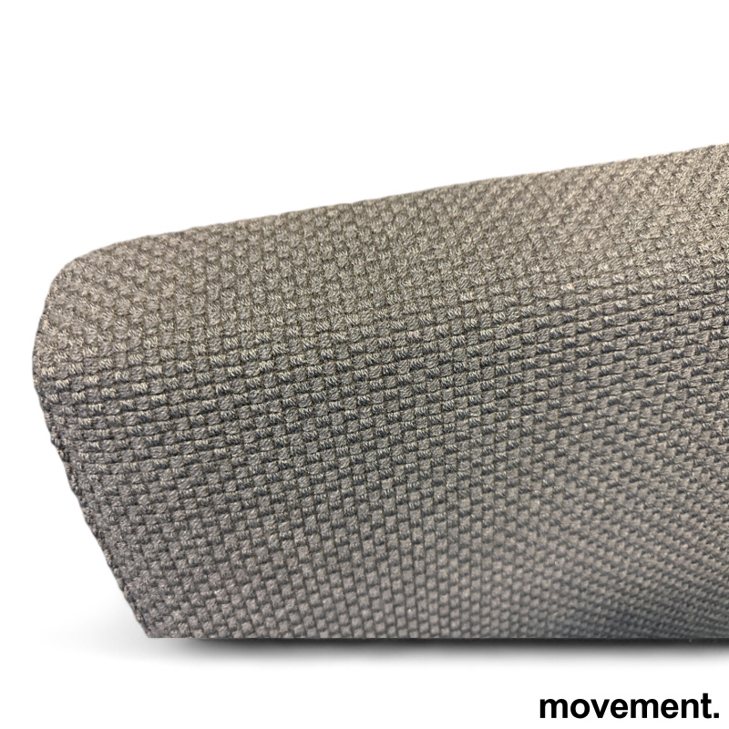 Solgt!3-seter sofa fra VAD, modell Pivot - 3 / 3