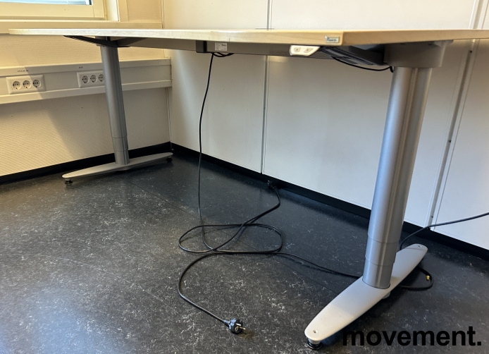 Solgt!Skrivebord med elektrisk hevsenk - 2 / 2