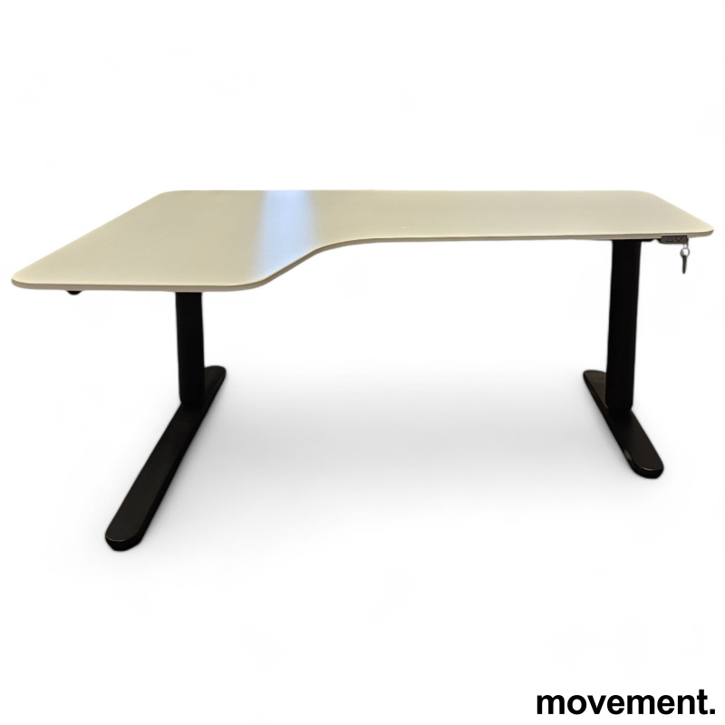 Solgt!IKEA Bekant hjørnebord i hvitt / - 1 / 2