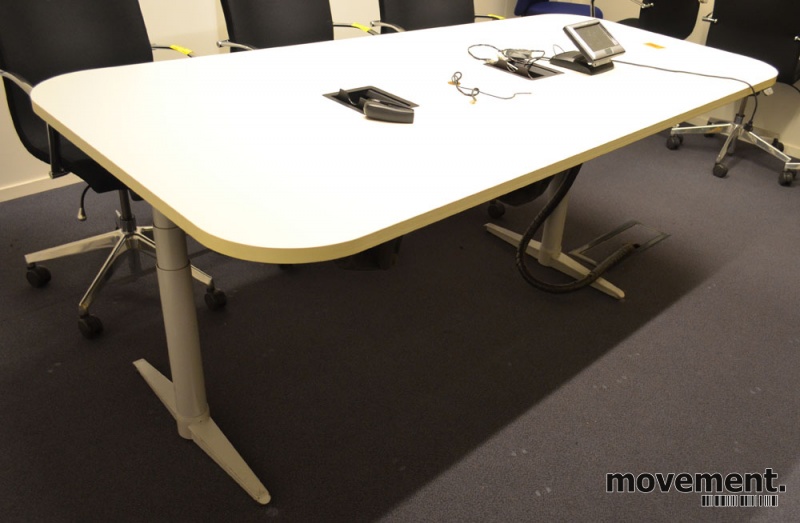 Møtebord / konferansebord med - 2 / 5
