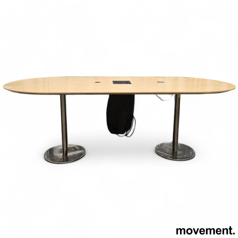 Solgt!Møtebord / konferansebord i bjerk / - 1 / 2