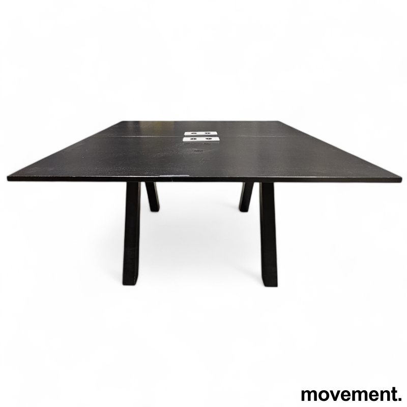 Møtebord / konferansebord / - 1 / 3