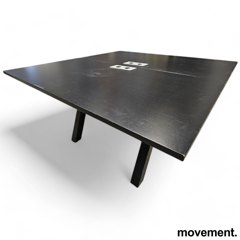 Møtebord / konferansebord / - 2 / 3