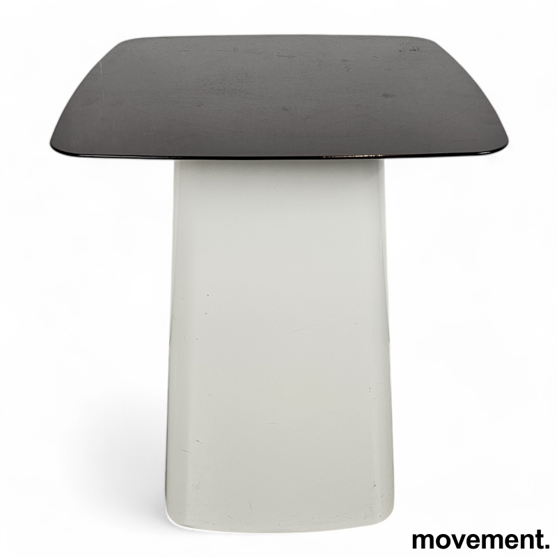 Loungebord i brunt / hvitt metall - 1 / 2