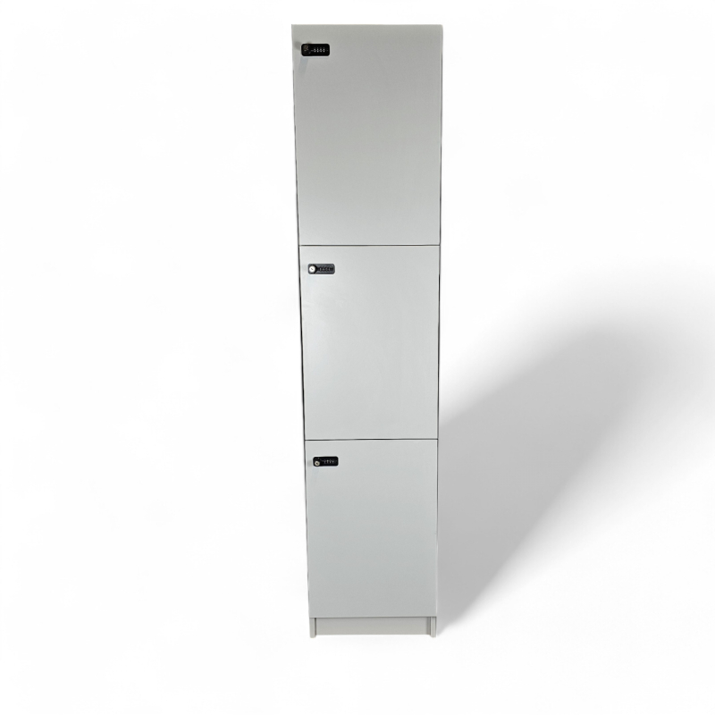 Lukeskap / personlig skap i lys