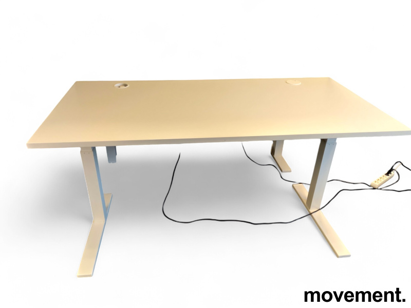 Skrivebord med elektrisk hevsenk i - 1 / 3
