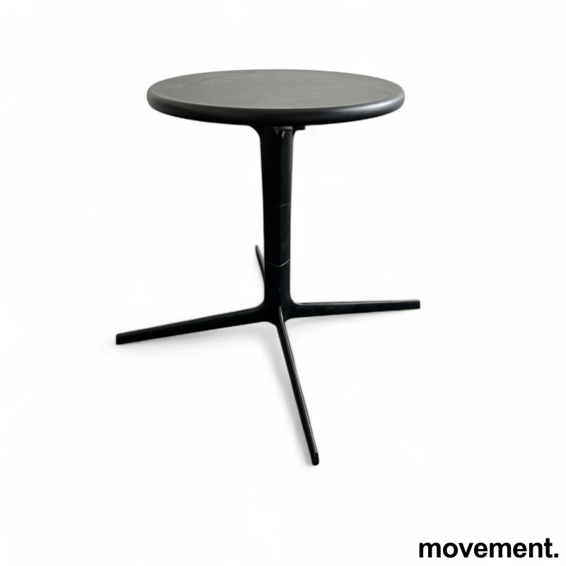 Lite loungebord fra Arper i sort, - 1 / 2
