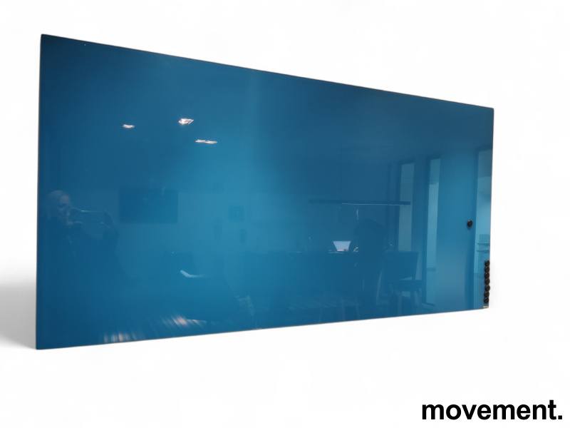 Whiteboard i petrolblått glass fra - 1 / 2