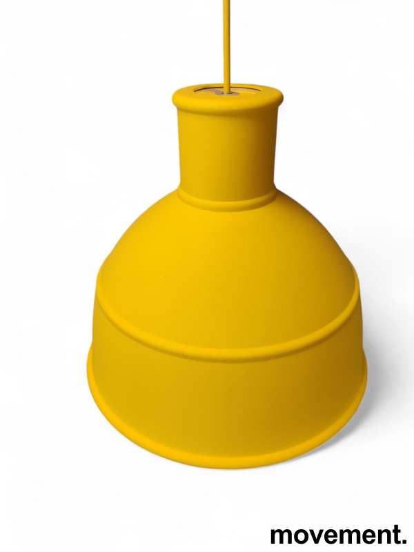 Taklampe i gult fra Muuto, modell - 1 / 6