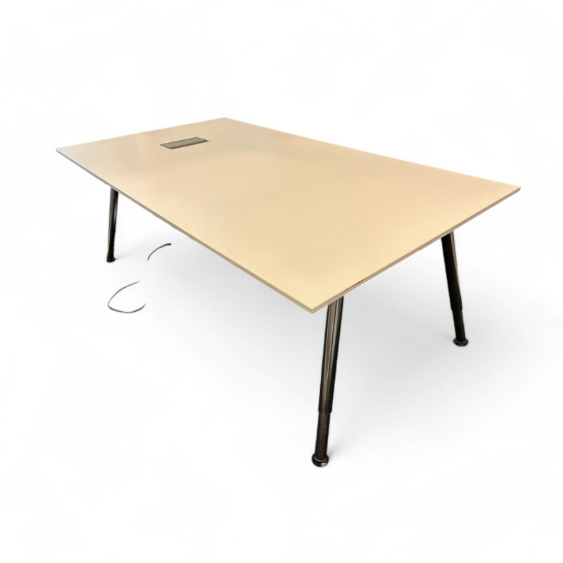 Møtebord / konferansebord fra IKEA,