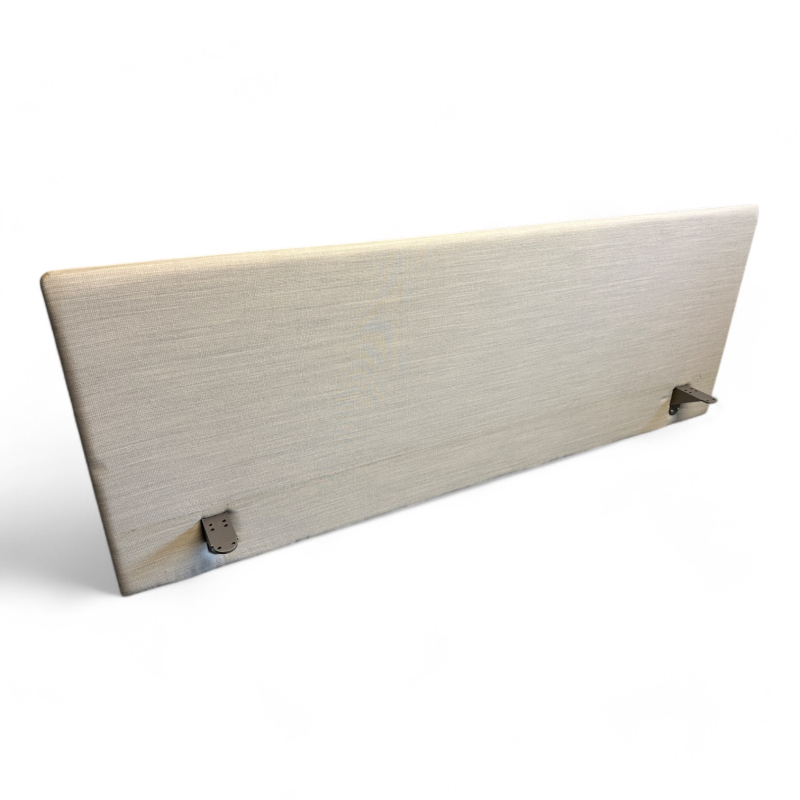 Bordskillevegg / skjermvegg for